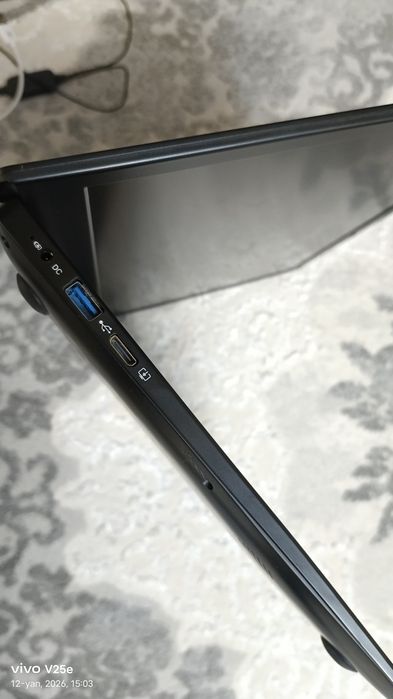 Noutbuk intel celeron N4020 m.2 256gb