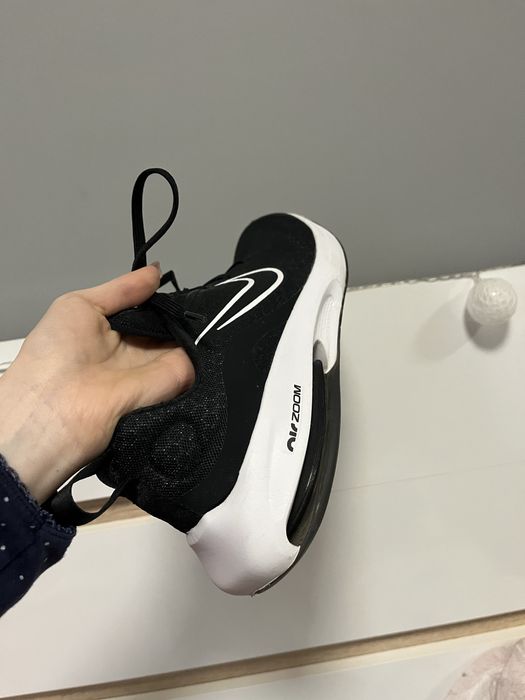 Продавам маратонки, Nike