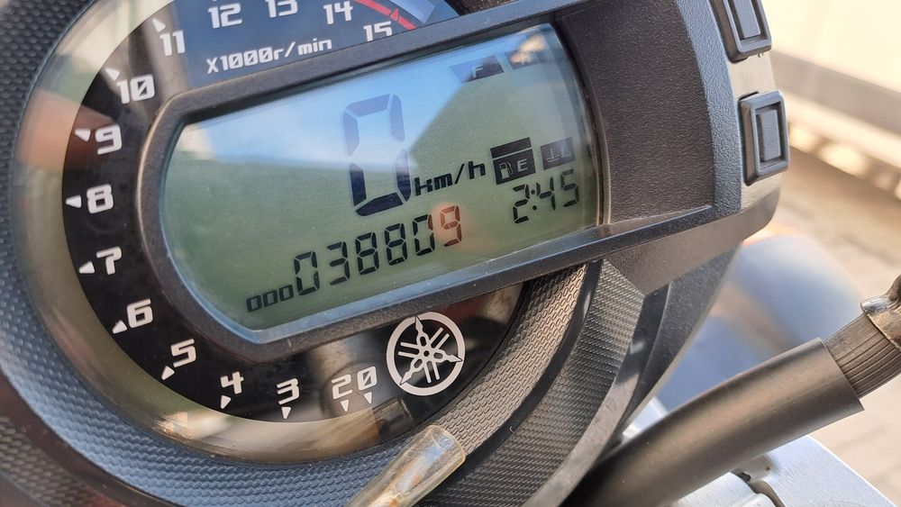 MotoFly Ploiesti vinde Yamaha FZ6N 2005