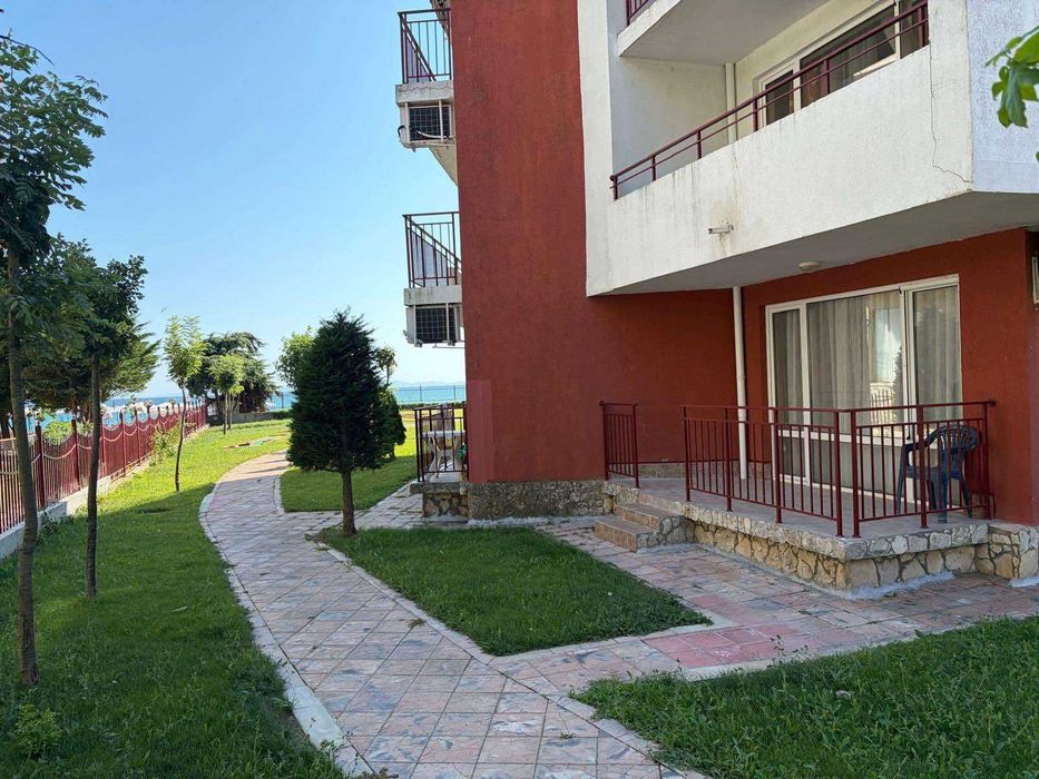 Продава се Двустаен апартамент в к.к. Елените - 61 кв.м за 1246 €/кв.м - Снимка #18