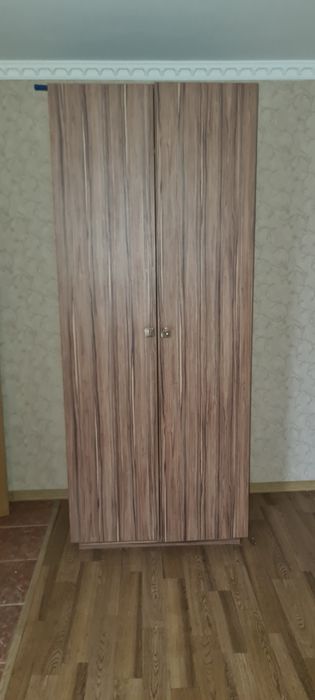 Продам шкаф 90*60 см