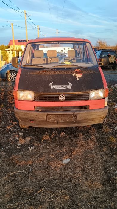 Vând VW T4 1.9TD  8+1