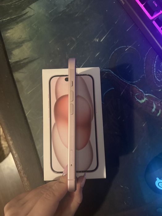 Iphone 15 pink 128 gb
