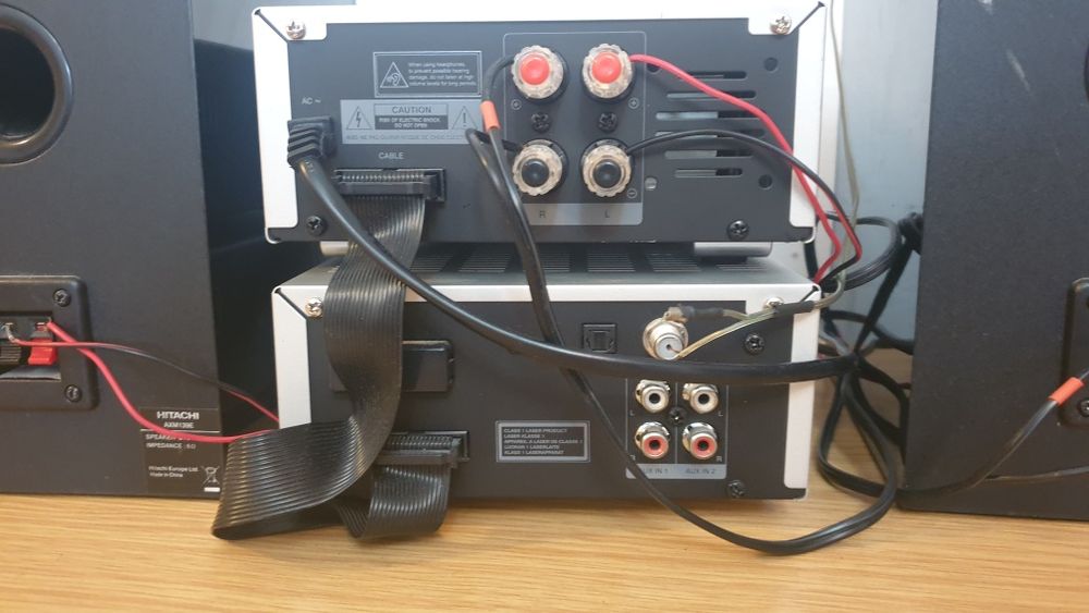 Minisistem Hitachi AXM-139E