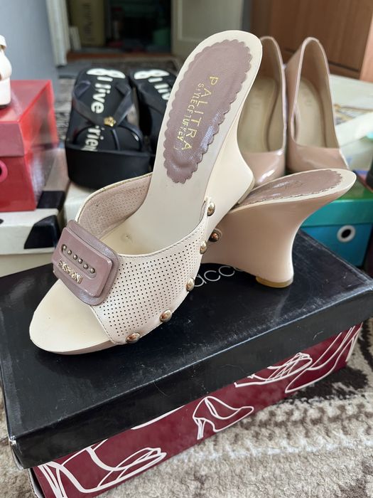 Продам обувь женскую