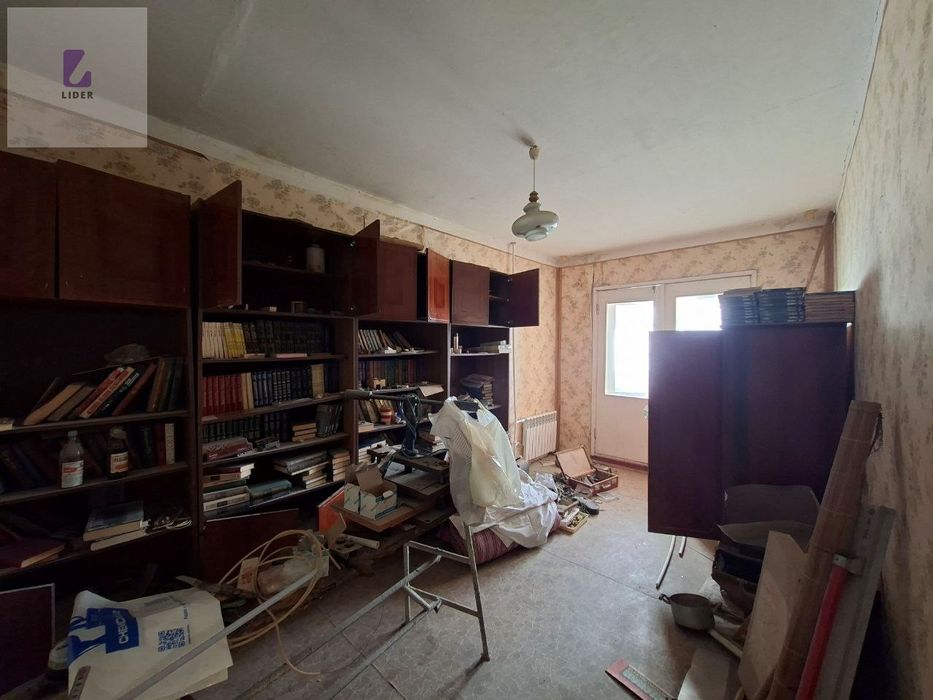 Продается 4х комнатная квартира. Фемили парк. Срочно