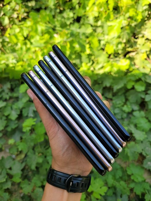 Samsung Galaxy S21+Plus 5G. Garantya bor. OzU 8/256 GB. Imeka o'tkan