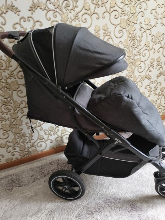 Продам коляску в хорошем состоянии