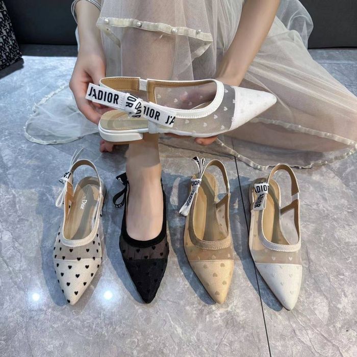 Stilniy oyoq kiyimlar