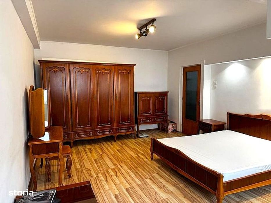 Garsonieră de închiriat Calarasilor – Matei Basarab Loc de parcare