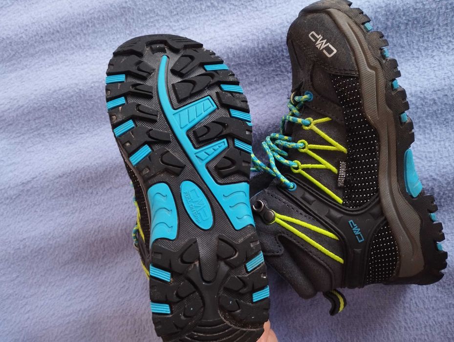 Непромокаеми CMP и Geox номер 29.