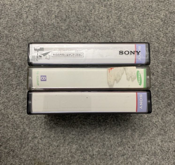 Продам видеокамеру " CANON" JAPON