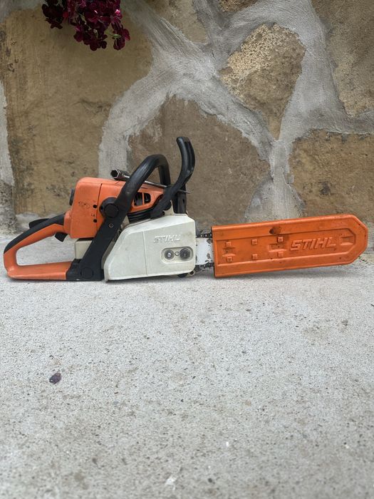 Бензинова резачка STIHL 230