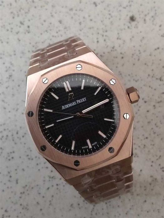 Ceas TIP A.u.d.e.m.a.r.s Piguet ROYAL OAK GOLD Automatic Reducere 2026
