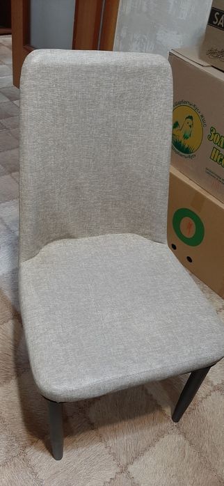 Продам ковер и стулья