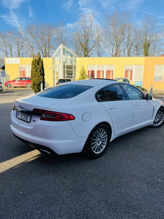 Jaguar XF Vand sau schimb