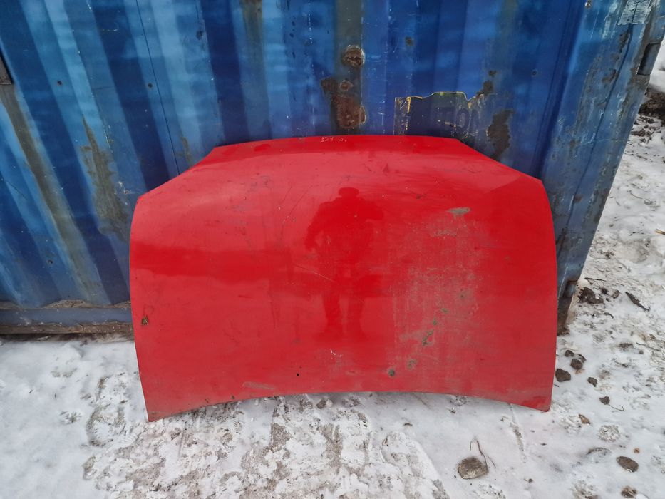 Капоты на Автомобили