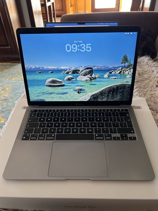 MacBook Air M1 16GB RAM 512 GB SSD