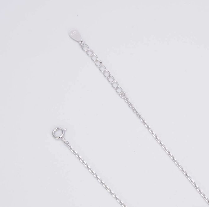 Сребърна гривна