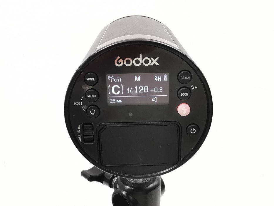 Преносима светкавица Godox AD100 Pro