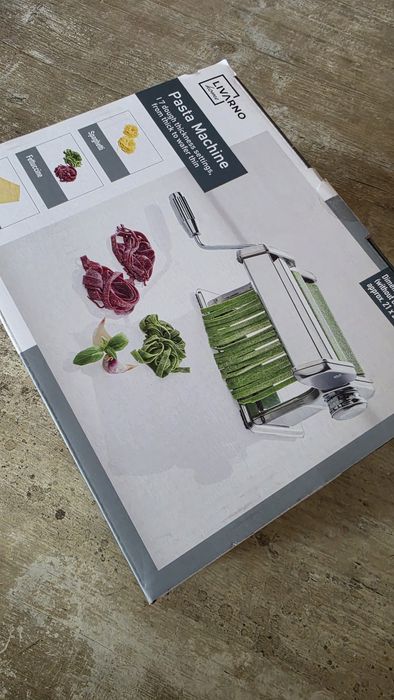 Aparat de făcut paste inox nou, nefolosit
