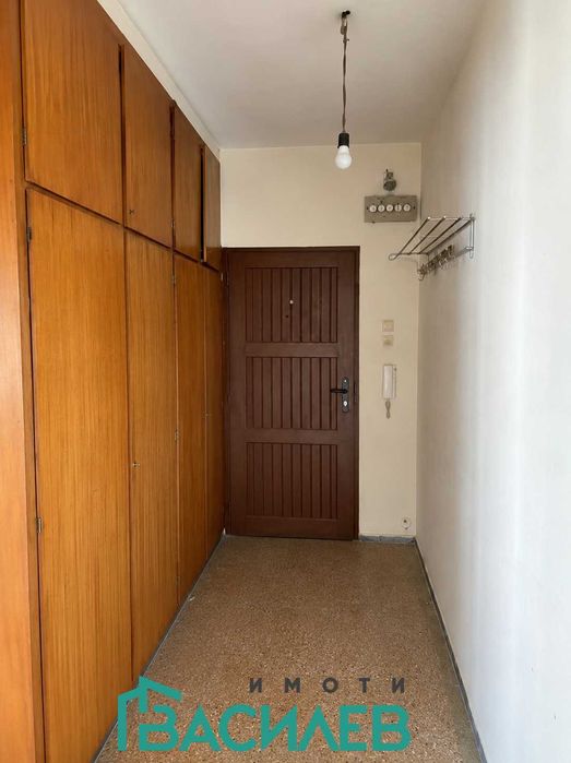 Продава 2-СТАЕН град София, Света Троица