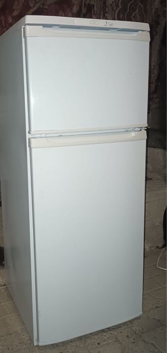 Холодильник  небольшой