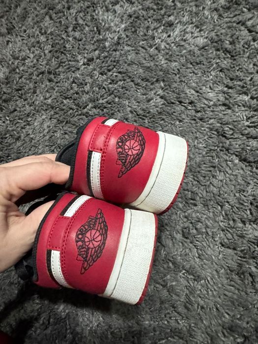 Adidasi Air Jordan 1 marimea 38