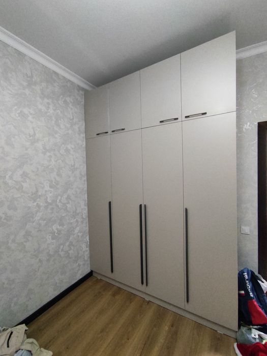 Mebel na zakaz shkaf