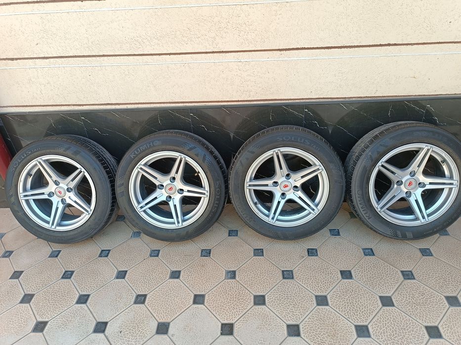 Vossen Diska Balon 195 60 R15 Holati Yaxshi Universal