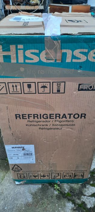 Хладилник хайсенс