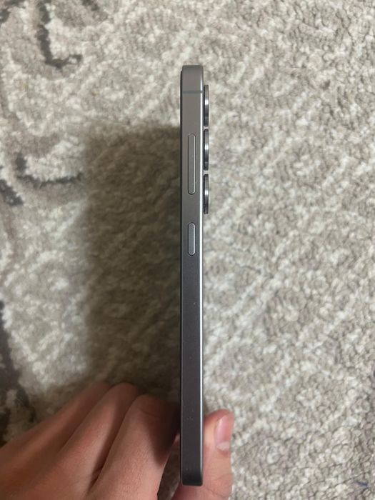 Samsung S25 продается