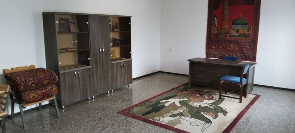 Ишлаб чиқариш базаси сотилади.