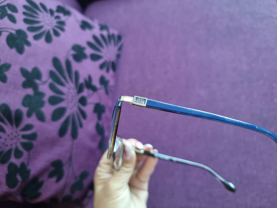 Оригинални рамки Ferre