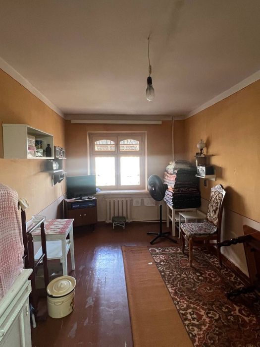 Срочно Продаётся 1/4/4 на Лисунова-2