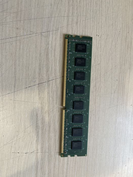 ОЗУ 8гб ддр3 1 плажка
