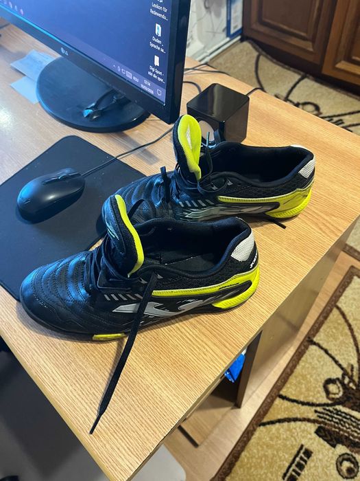 Ghete sport joma