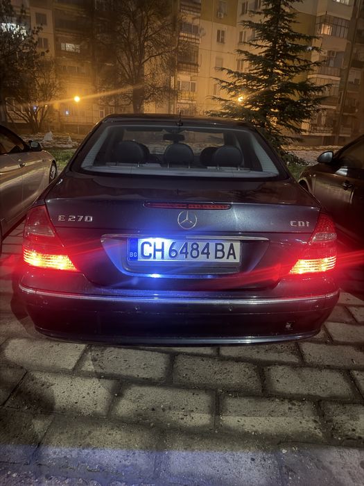 E270 2003 Обслужен всичко платено