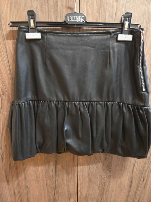 Пола Bershka  M размер