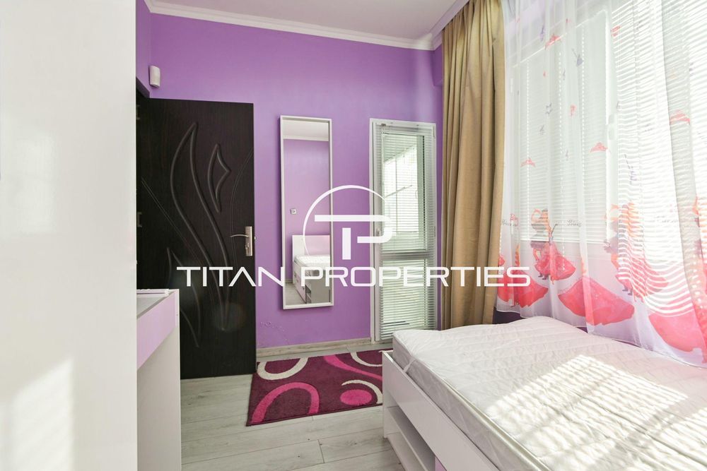 Тристаен за продажба в гр. Радомир, ж.к. Тракия