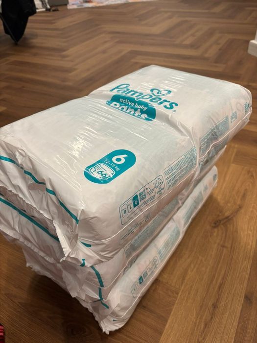 Pampers pants chilotel nr 6 13-19kg
11–25 kg·Nou cu etichetă