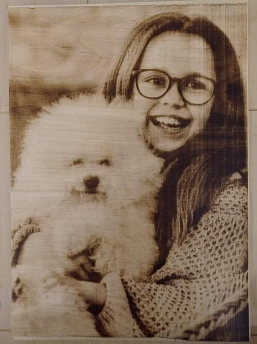 Портрети по снимка на дърво