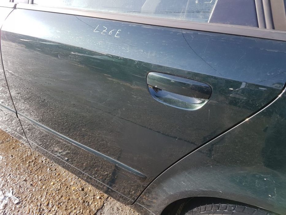 Usa / Portiera Stanga Spate Audi A4 B6 2000 - 2004 Cod Culoare LZ6E