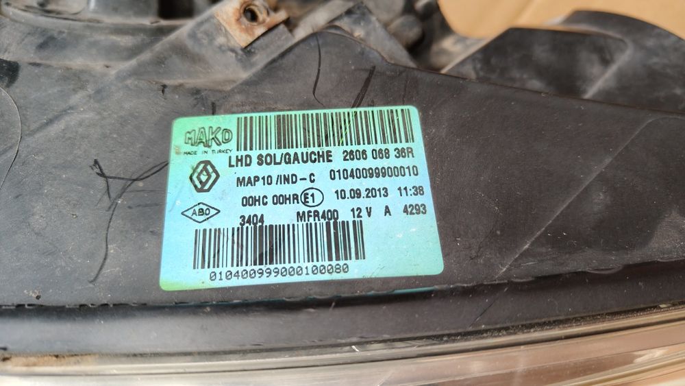 Фарове за Renault Fluence