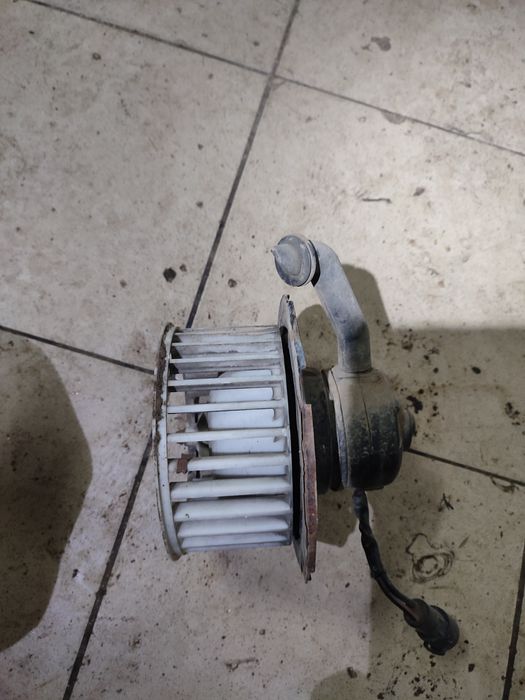 Моторчик печки на Дэу нэксия