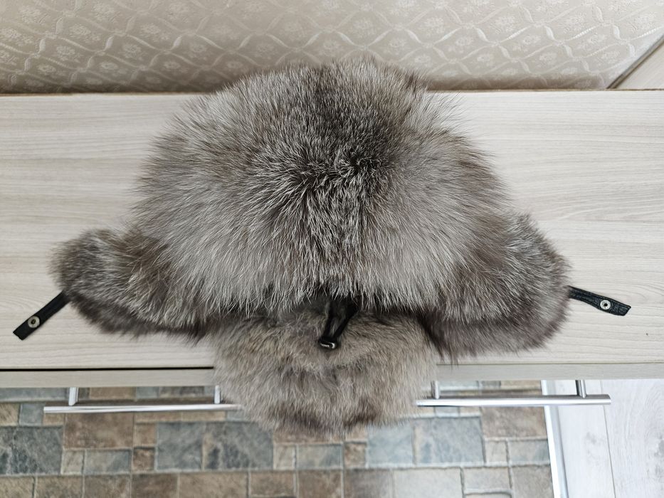 Продам Шапку Зимнюю