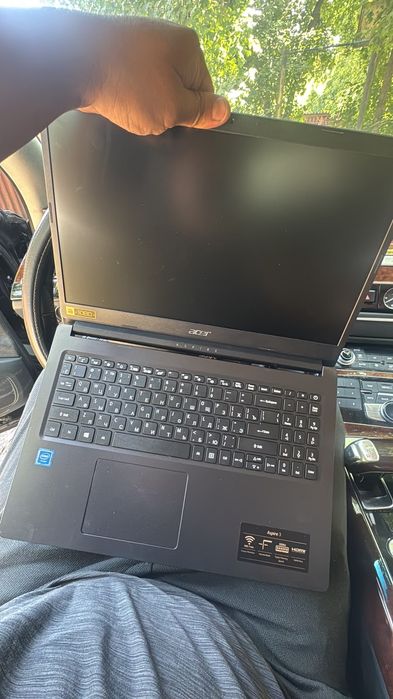Ноутбук Acer Aspire 3