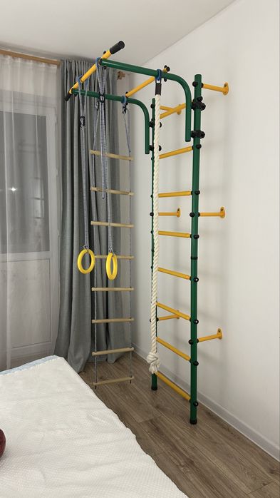 Продам шведскую стенку