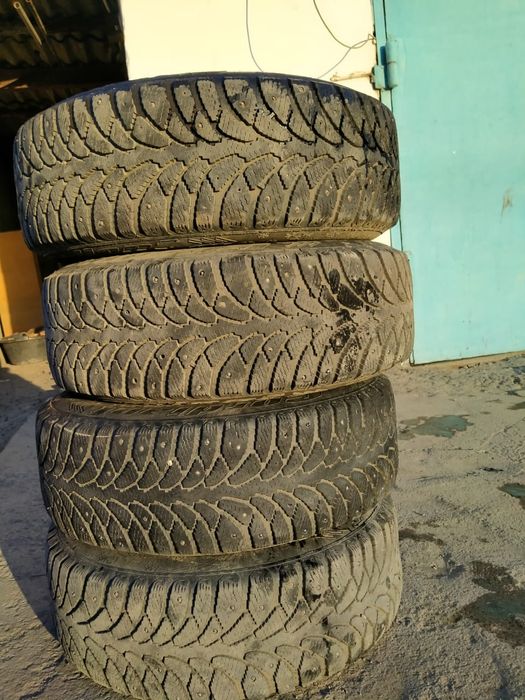 Продам. Шины с титанкой