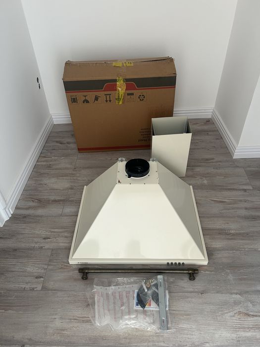 Hotă  rustică Pyramis Chimney